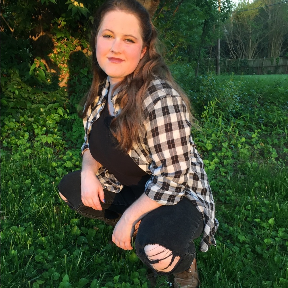 Meet your Posher, Kayla